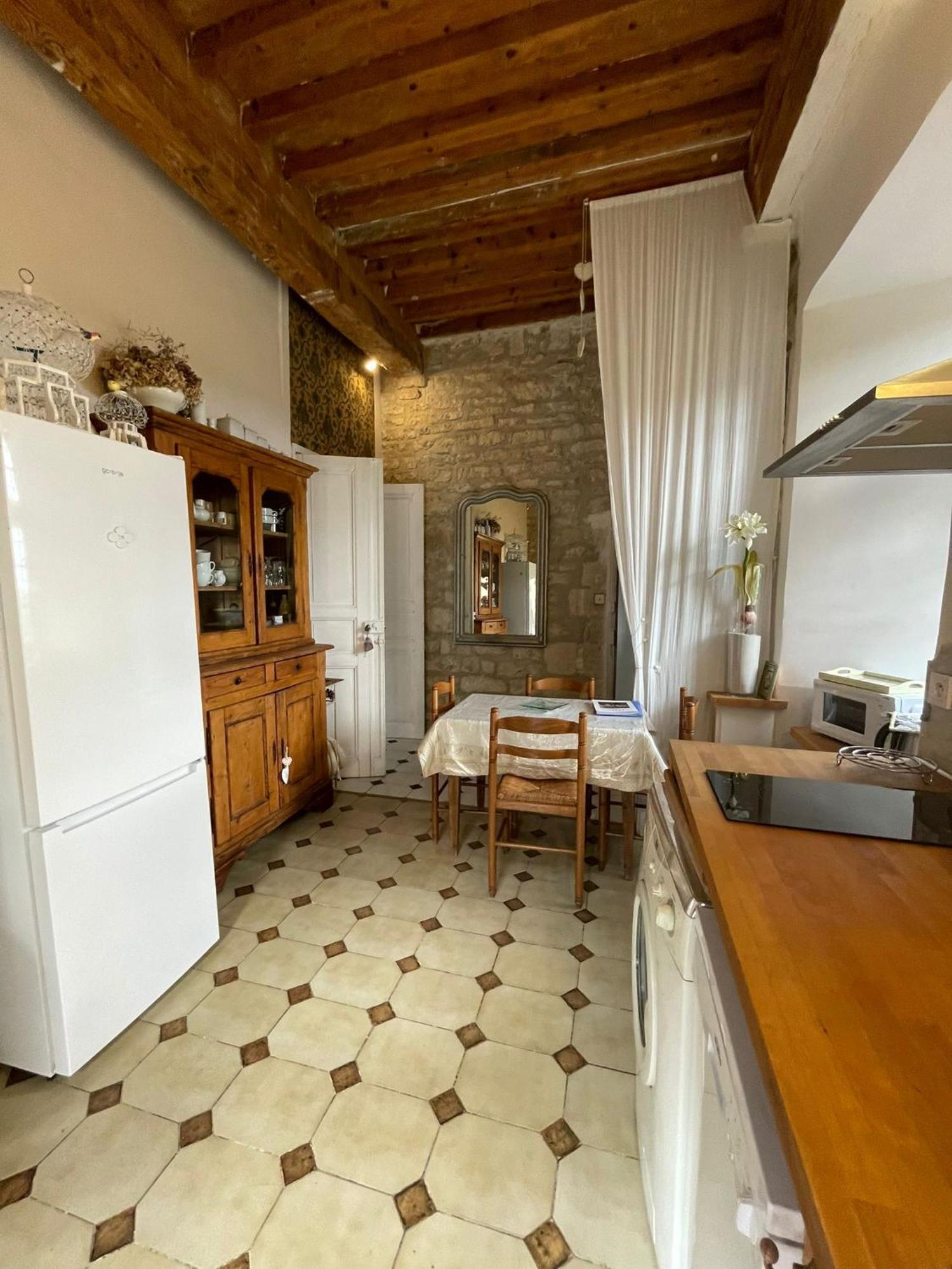 Appartement Spacieux Avec Deux Chambres Au Chateau Valence  Dış mekan fotoğraf