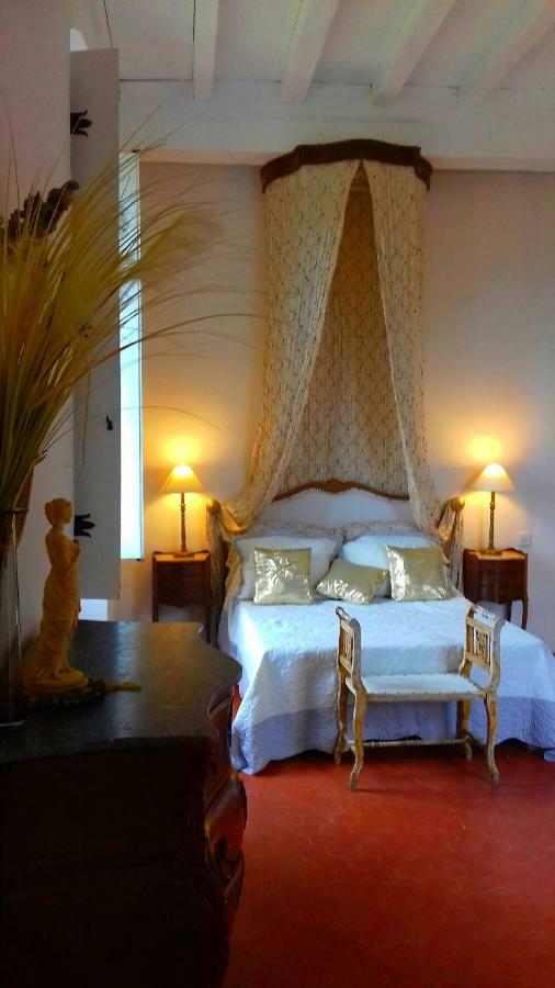 Appartement Spacieux Avec Deux Chambres Au Chateau Valence  Dış mekan fotoğraf